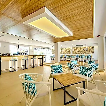 Cupido Boutique Hotel 3*