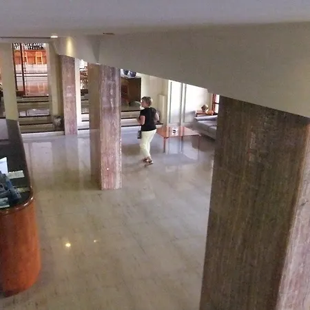 丘比特精品酒店 3* 帕格拉